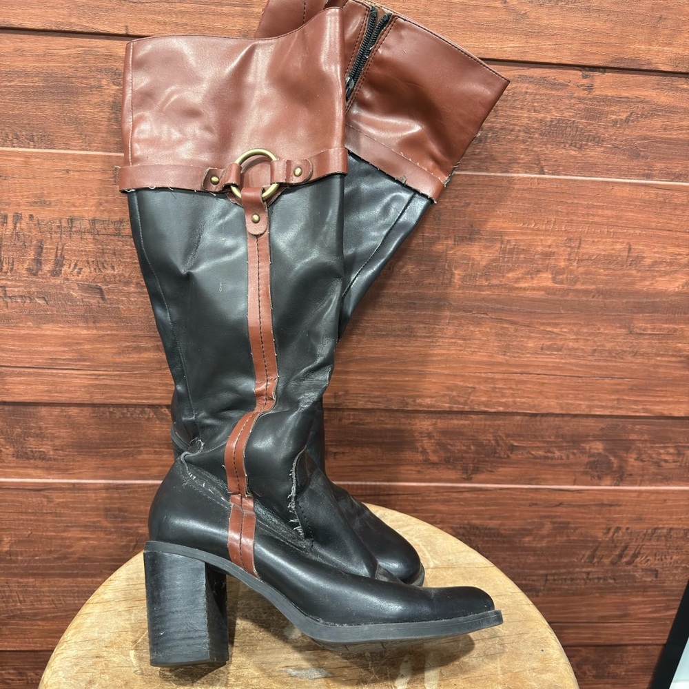 Stylish Black and Brown Women's Boots